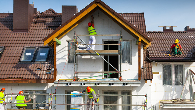 d&eacute;couvrez nos conseils et solutions pour r&eacute;ussir votre r&eacute;novation. guide complet pour transformer votre int&eacute;rieur, r&eacute;nover votre maison ou votre appartement, et valoriser votre bien immobilier.