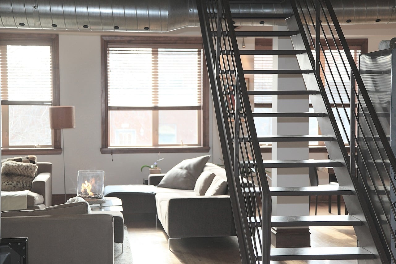 d&eacute;couvrez nos conseils et solutions pour r&eacute;ussir la r&eacute;novation compl&egrave;te d&rsquo;un appartement ou d&rsquo;une maison de 80m2 : budget, &eacute;tapes cl&eacute;s, id&eacute;es d&rsquo;am&eacute;nagement et astuces pour optimiser l&rsquo;espace.