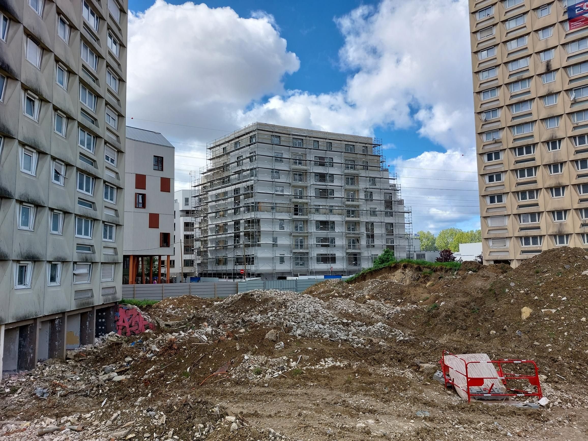 confiez votre projet de r&eacute;novation &agrave; alfortville &agrave; des professionnels exp&eacute;riment&eacute;s. r&eacute;novation d'appartements, maisons ou locaux : travaux de qualit&eacute; sur-mesure, conseils personnalis&eacute;s, devis gratuit.