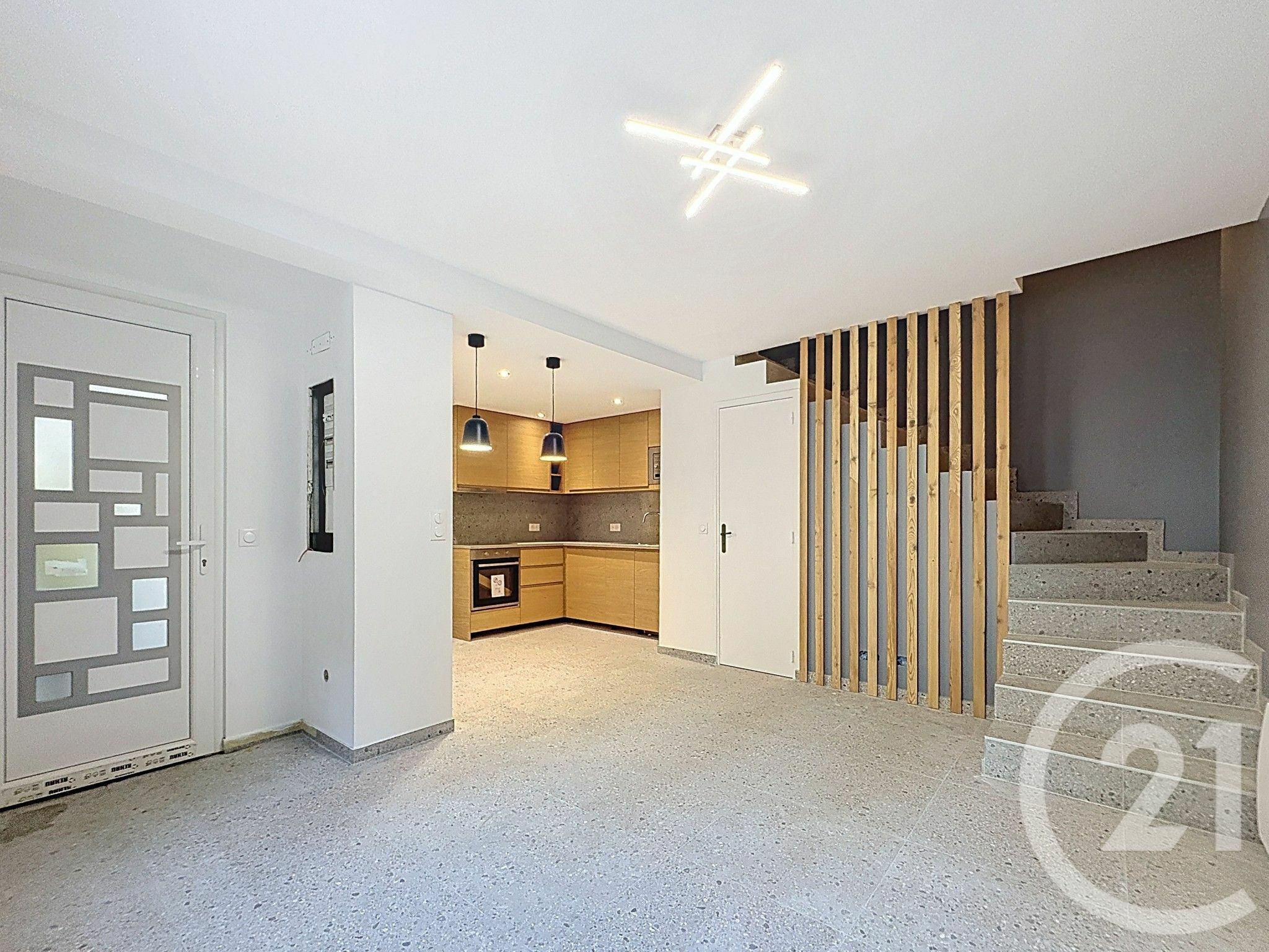 confiez votre projet de r&eacute;novation int&eacute;rieure &agrave; alfortville &agrave; des experts qualifi&eacute;s. transformation de maisons et appartements, conseils sur-mesure, devis gratuit et travaux de qualit&eacute; !