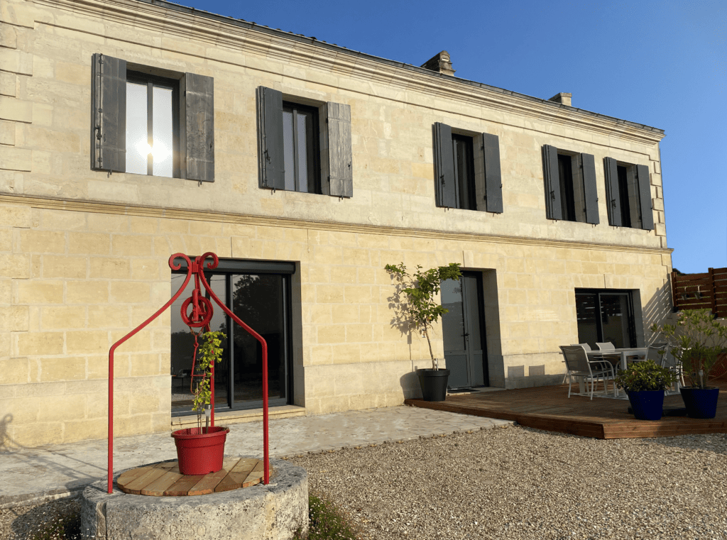 d&eacute;couvrez nos conseils et astuces pour la r&eacute;novation de maison : id&eacute;es, &eacute;tapes cl&eacute;s, budget et accompagnement pour transformer votre int&eacute;rieur en toute s&eacute;r&eacute;nit&eacute;.