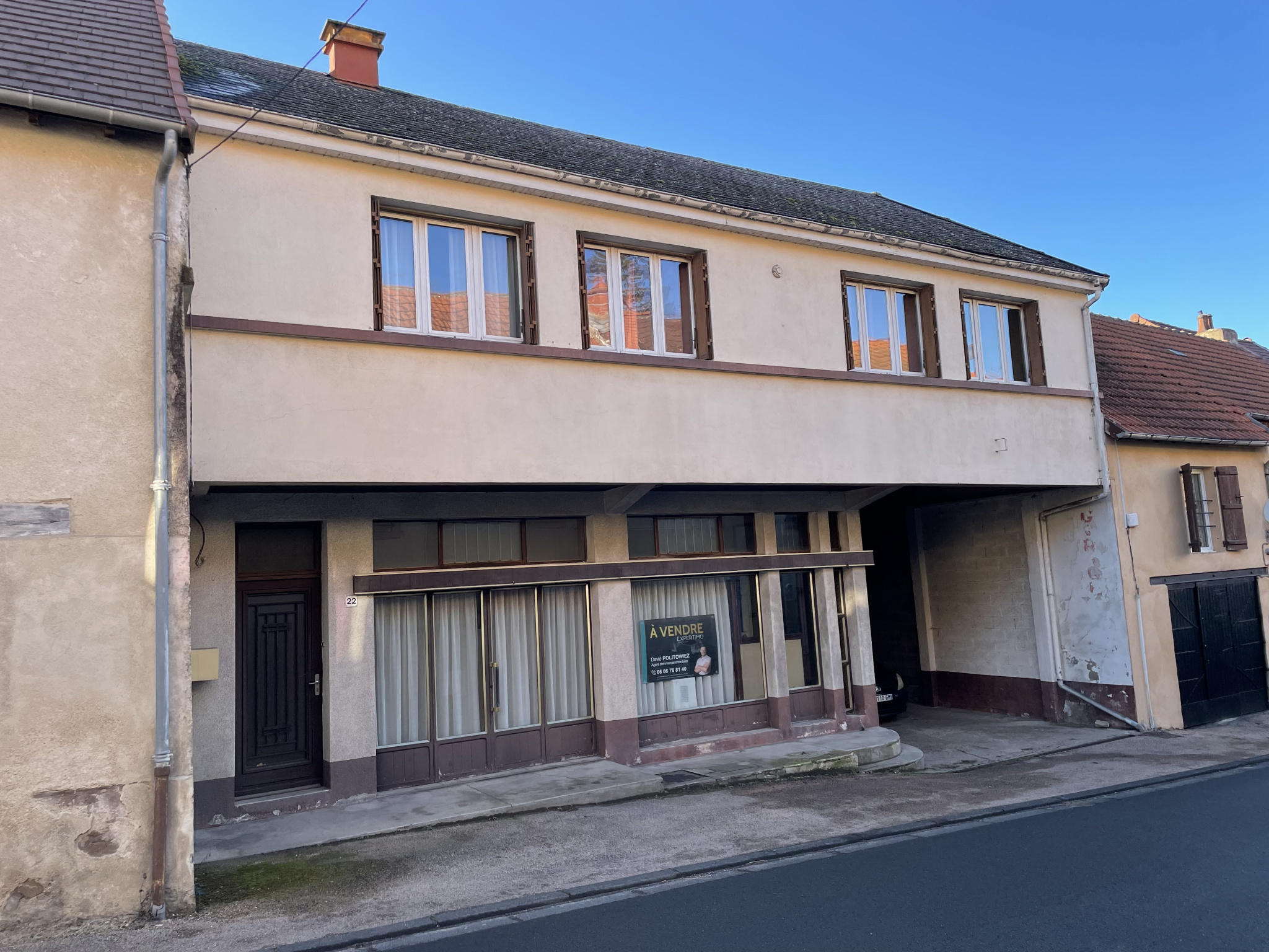 trouvez un artisan qualifi&eacute; pour la r&eacute;novation ou l&rsquo;am&eacute;nagement de votre appartement. b&eacute;n&eacute;ficiez de conseils personnalis&eacute;s et d&rsquo;un travail soign&eacute; pour tous vos projets immobiliers.