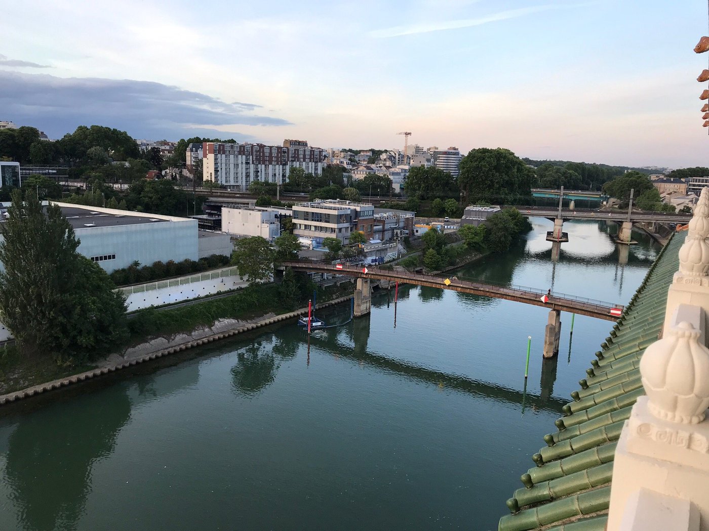 d&eacute;couvrez tous les avantages de vivre &agrave; alfortville : qualit&eacute; de vie, proximit&eacute; de paris, services, espaces verts et dynamisme local. informez-vous sur les atouts d'alfortville pour les habitants et les nouveaux arrivants.