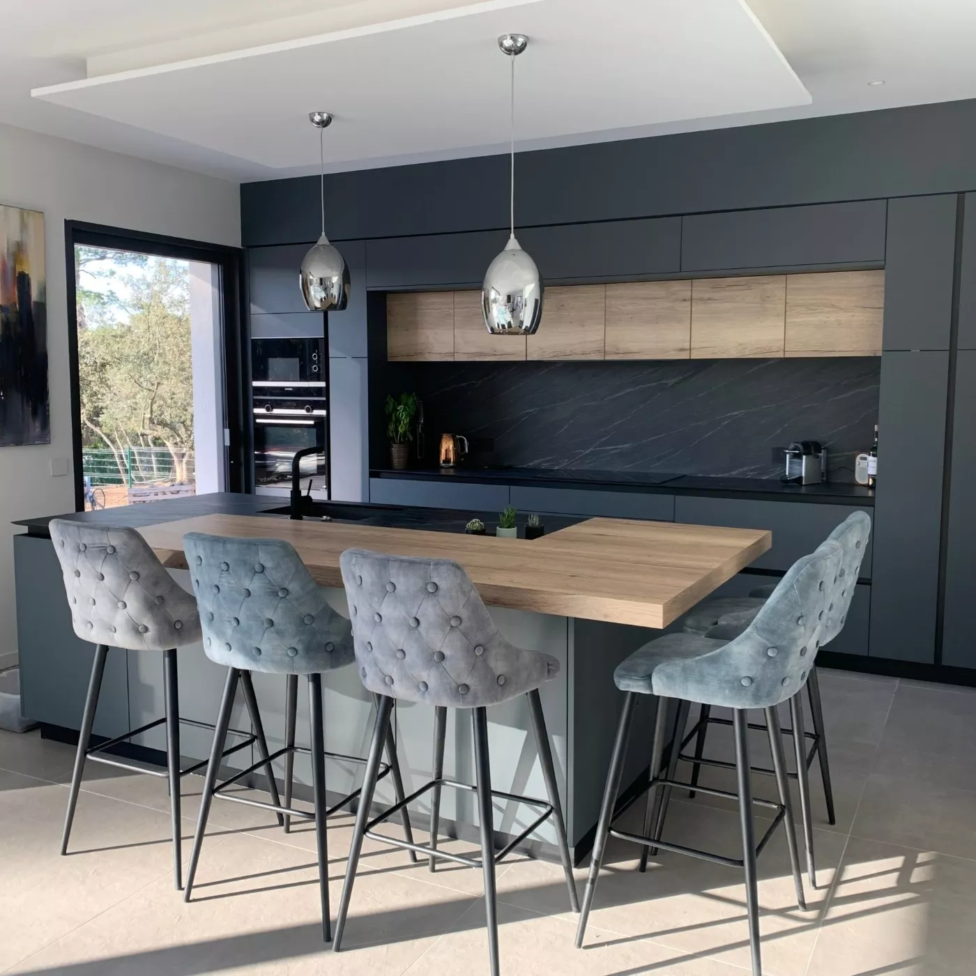 d&eacute;couvrez nos inspirations pour une cuisine moderne &agrave; alfortville : astuces de d&eacute;coration, choix de mat&eacute;riaux contemporains et conseils d&rsquo;am&eacute;nagement pour transformer votre espace culinaire en un lieu tendance et fonctionnel.