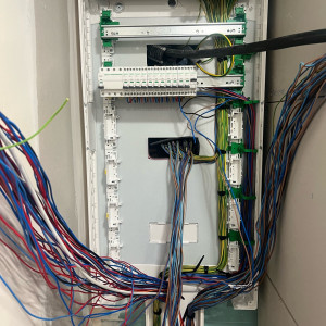besoin d'un électricien à alfortville ? installation, dépannage et mise aux normes électriques pour particuliers et professionnels. service rapide et devis gratuit.