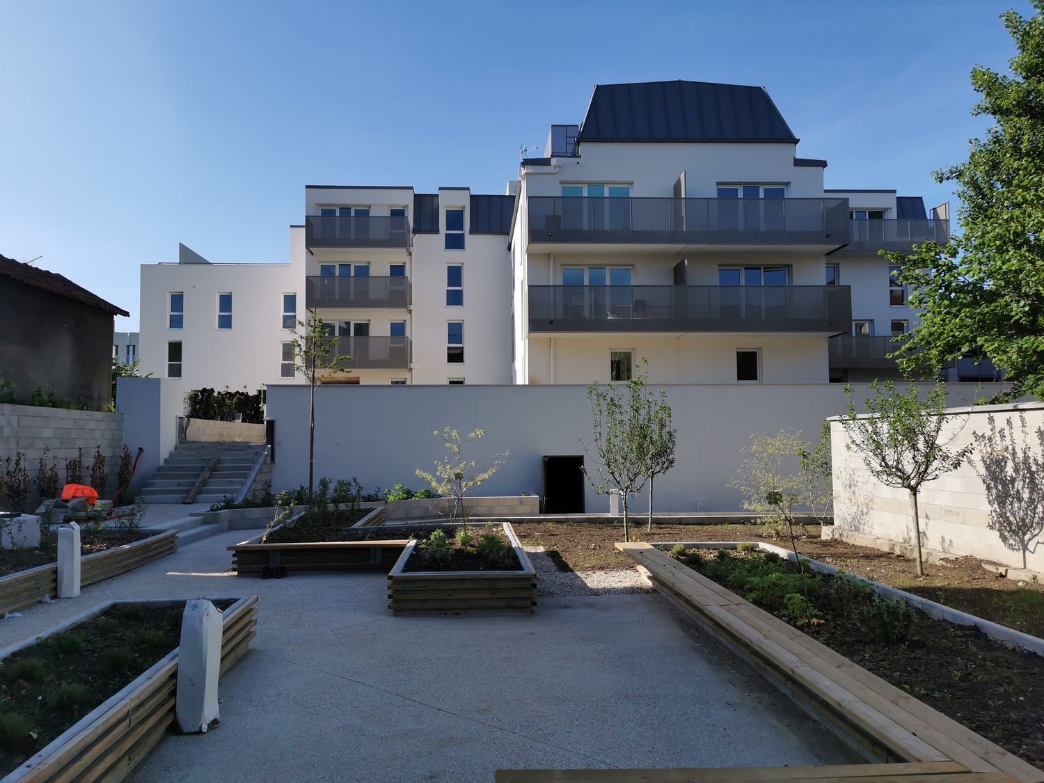 vous cherchez une entreprise de r&eacute;novation &agrave; alfortville 94140 ? nos experts r&eacute;novent votre maison ou appartement : travaux de qualit&eacute;, conseils personnalis&eacute;s et devis gratuit. contactez-nous pour transformer votre int&eacute;rieur !