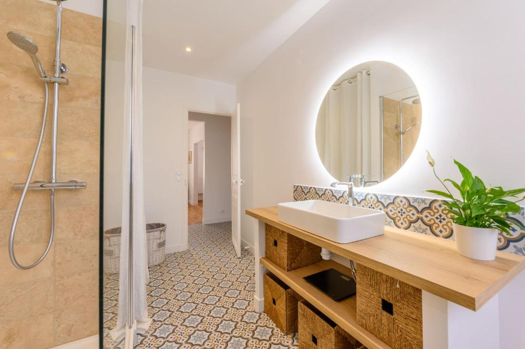 d&eacute;couvrez nos solutions de salle de bain &agrave; alfortville : r&eacute;novation, am&eacute;nagement sur mesure, design moderne et expertise locale pour tous vos projets.